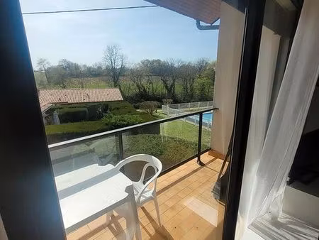 appartement duplex balcon et piscine