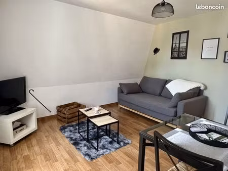 studio 1 pièce 19 m²