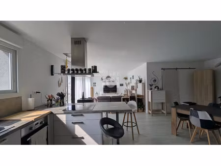 location maison 5 pièces 108.88 m² à champtoceaux (49270)  980 €