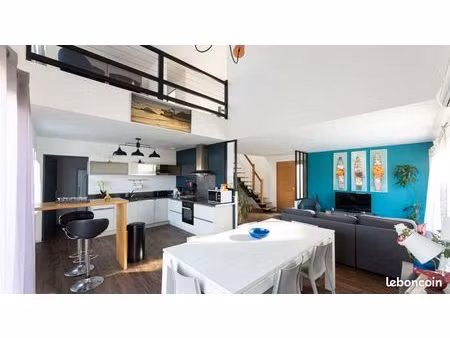 villa 4 pièces 135 m²