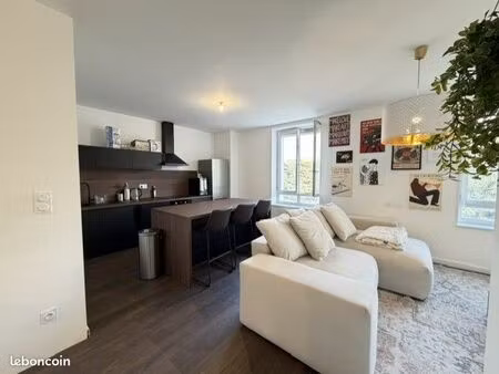 appartement t3 récent de 68 m² – 2 places de parking sécurisées – saint-étienne (rue gabri