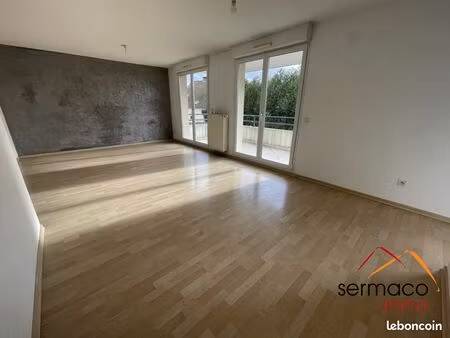 appartement 3 pièces 77 m²