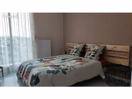 appartement t2 bis dans résidence calme