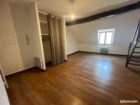 f3 duplex quartier saint-arigle