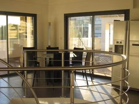 duplex 2 chambres grande terrasse vue mer