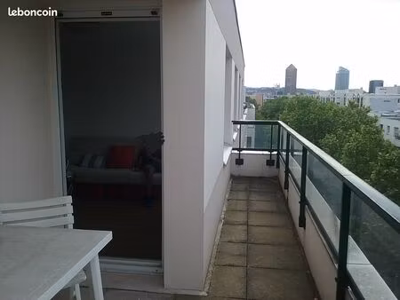 part-dieu t1bis + terrasse + parking