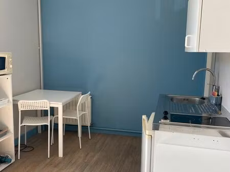 studio à louer (lgt 1)