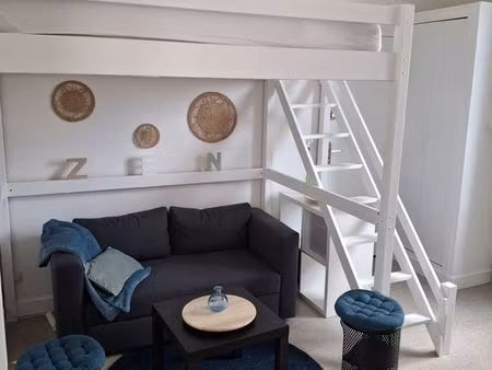 studio meublé idéalement à tours centre (secteur rabelais)