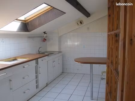 loue f3 rue rené à villeurbanne - 10min de la doua