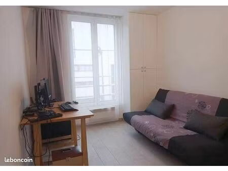 studio 1 pièce 27 m²
