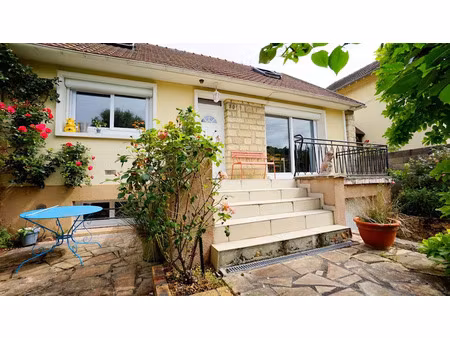 location maison 5 pièces 88 m² à mézières-sur-seine (78970)  1 620 €