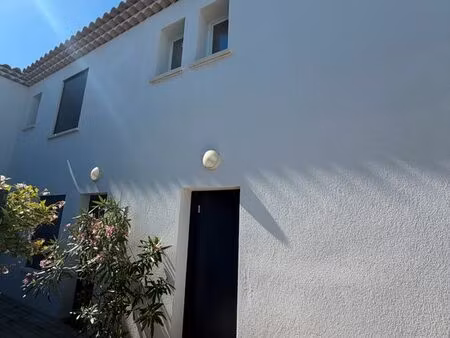 maison t4 meublée 82 m² – jardin  fibre  climatisation  2 parkings – plage et commerces à 