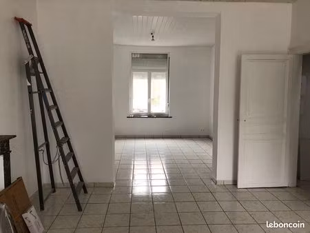 maison 3 pièces 80 m²