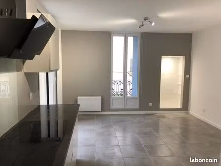 location f2 avec terrasse