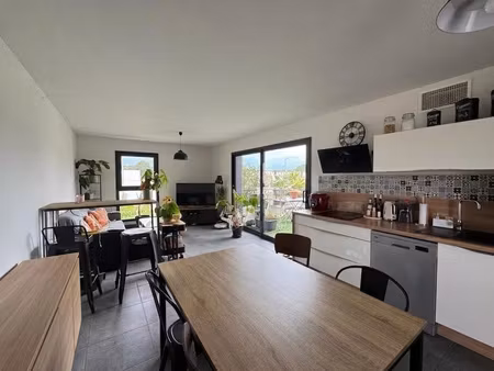 exclusivite mas roca magnifique f3 avec terrasse  1 garage 