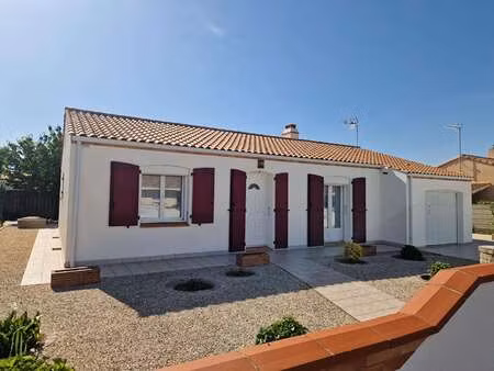 vente maison à challans (85300) : à vendre / 96m² challans