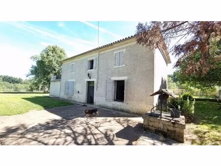 maison de campagne en fin de village