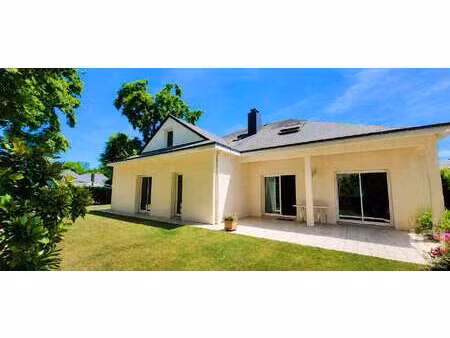 vente maison piscine à sainte-luce-sur-loire (44980) : à vendre piscine / 149m² sainte-luc