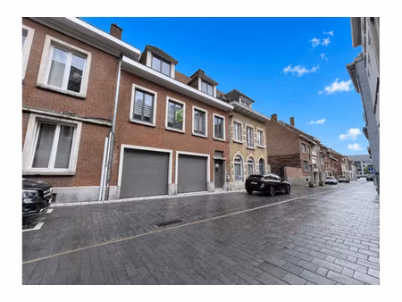 à louer maison 210 m² – 1 250 € |tournai