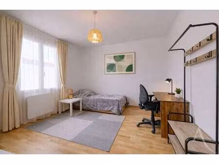 vente appartement 5 pièces à montaigu (85600) : à vendre 5 pièces / 106m² montaigu