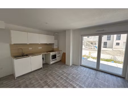 location appartement  45 m² t-2 à mutzig  454 €