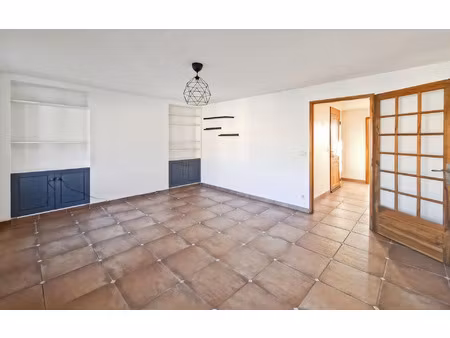 location appartement  64.68 m² t-2 à sisteron  660 €