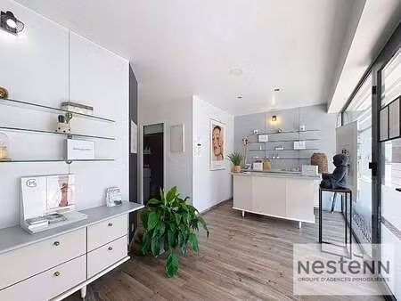 vente bureaux et commerces à challans (85300) : à vendre / 45m² challans