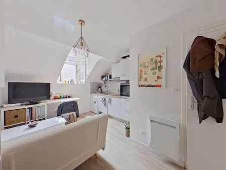 location appartement t1 à nantes centre ville (44000) : à louer t1 / 20m² nantes centre vi