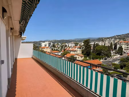 location appartement 2 pièces 59 m² à nice (06000)