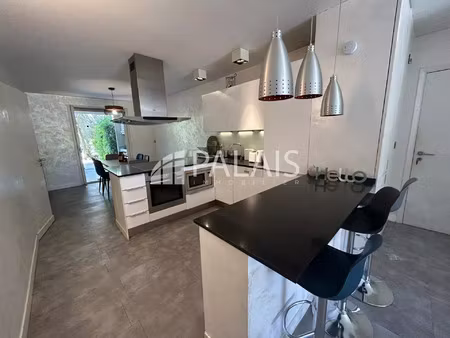 location appartement 3 pièces 69 m² à nice (06200)