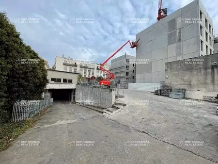 location local d’activités ivry-sur-seine 94200 3300m²
