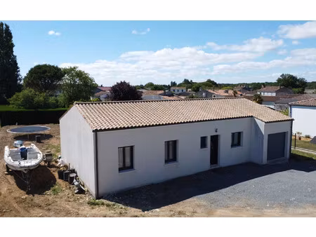maison grézac m² t-5 à vendre  274 000 €