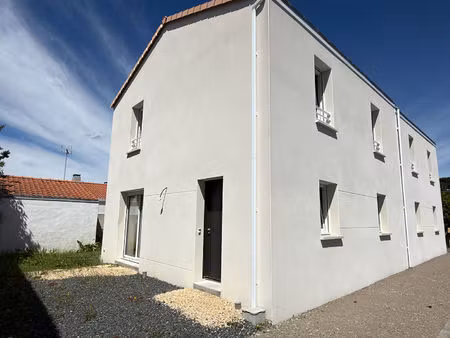 vente maison 5 pièces  92.60m²  saint