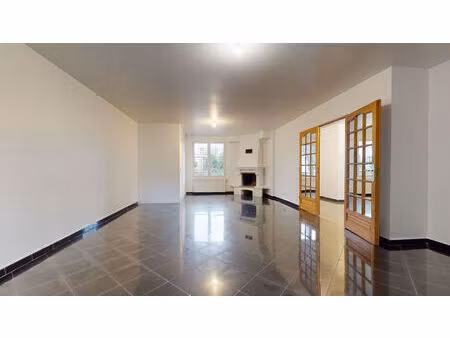 vente maison 14 pièces  500.00m²  villemomble