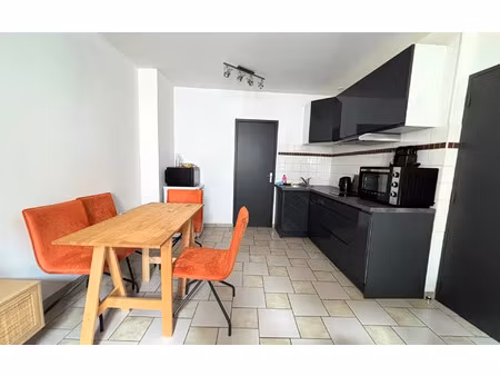 location appartement  m² t-2 à alençon  490 €