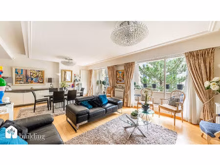 sablons - 4 pièces - 85 m² environ avec 16 m² de balcons