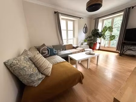appartement 45 m² chateau d'orangis
