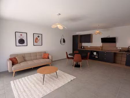 appartement t3 meublé dans résidence neuve + place de parking privatif !