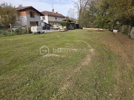 immeuble mixte de 97 m² à lit-et-mixe