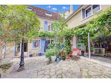 maison de charme au coeur du centre ville de brunoy