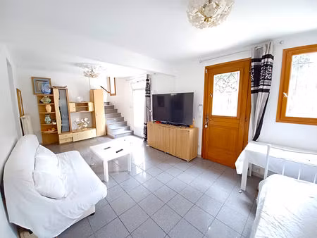 maison ivry sur seine avec jardin terrasse et cave - 206 m² de terrain - 118m² habitable