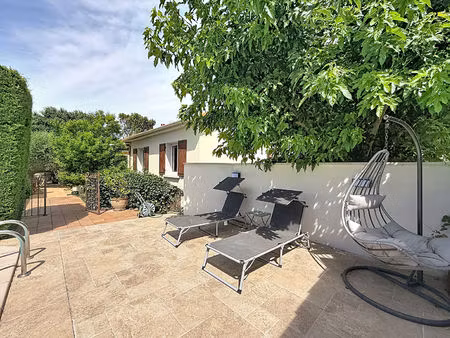 les angles/ maison individuelle de 160 m² avec piscine