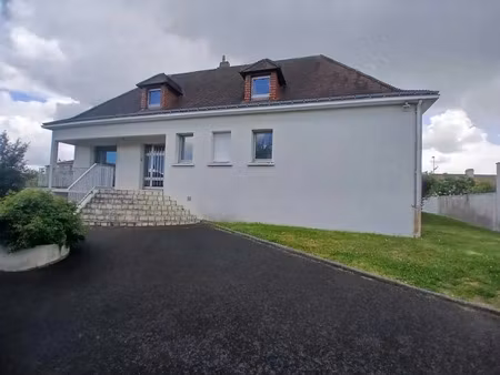 vente maison 6 pièces 175 m2 à saint-sébastien-sur-loire