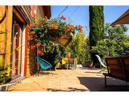 belle maison à ossature bois au sein d'un parc de 16 000 m² et de son verger