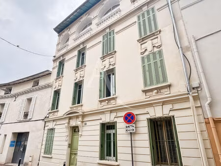 location nue a l annee beau 2 pieces - cannes
