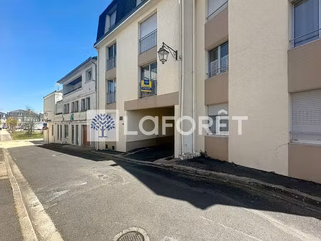 thouars - location appartement dans résidence sécurisée avec ascenseur  cave et garage