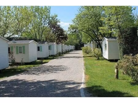 local commercial à vendre