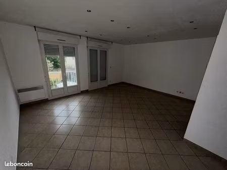 appartement t2 de 50m2 - beauvais