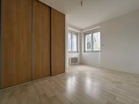 location appartement 2 pièces à donges (44480) : à louer 2 pièces / 35m² donges