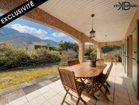 maison de 140 m² sur un terrain de 1 350 m² à thueyts